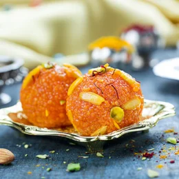 kesar_laddu