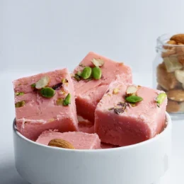strawberry_soanpapdi_new2